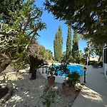 Camelia Villa Neo Chorio