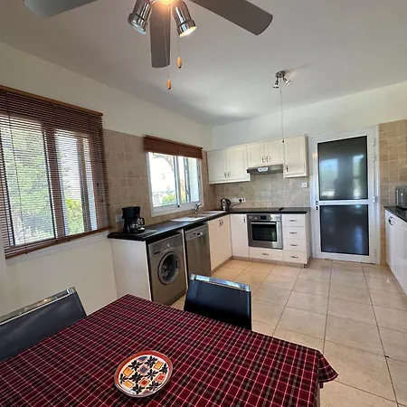 Вилла Camelia Нео-Хорио