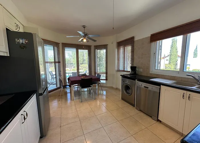 Camelia * Νέο Χωριό